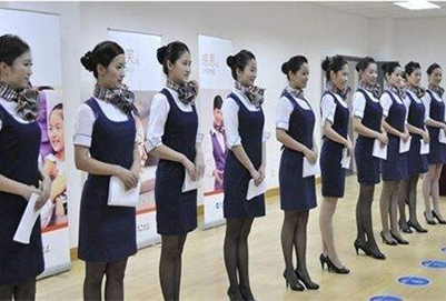 贵阳高铁学校生活条件好吗?