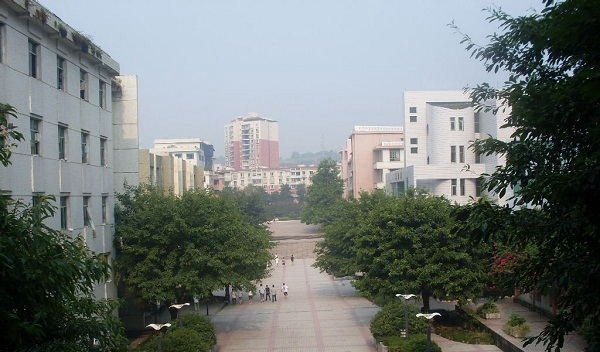 学校