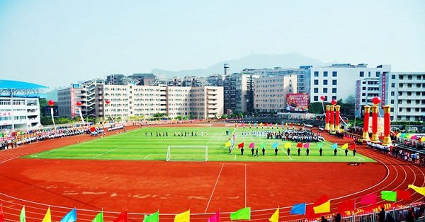 学校