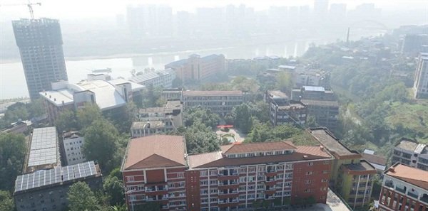 学校