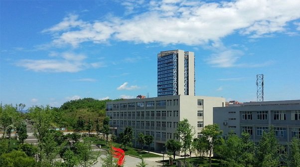 成都市工业职业技术学校