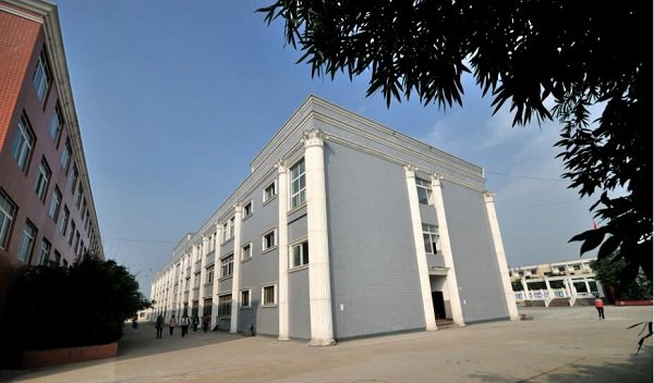 成都汽车职业技术学校