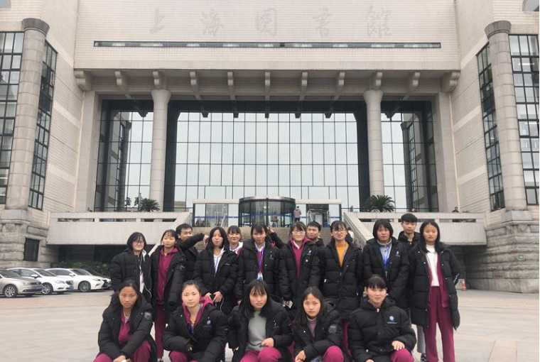 上海科技管理学校