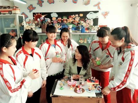 石家庄棉四幼师美工课堂