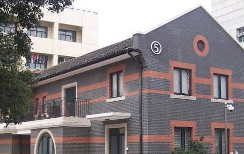 北京市爱莲舞蹈学校