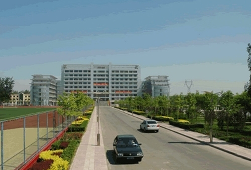 北京市八一农业机械化学校